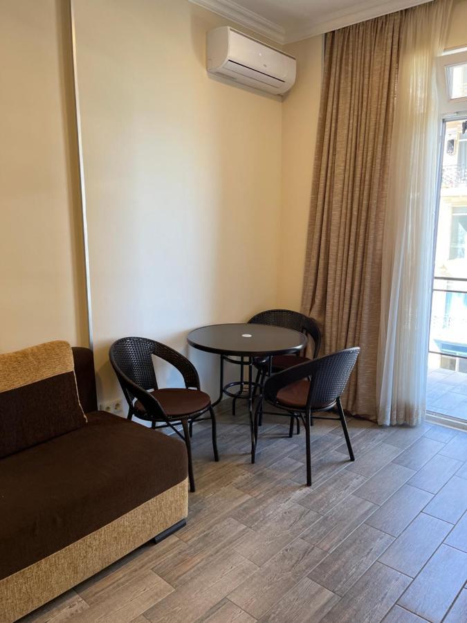 Apartments Kristo باتومي المظهر الخارجي الصورة