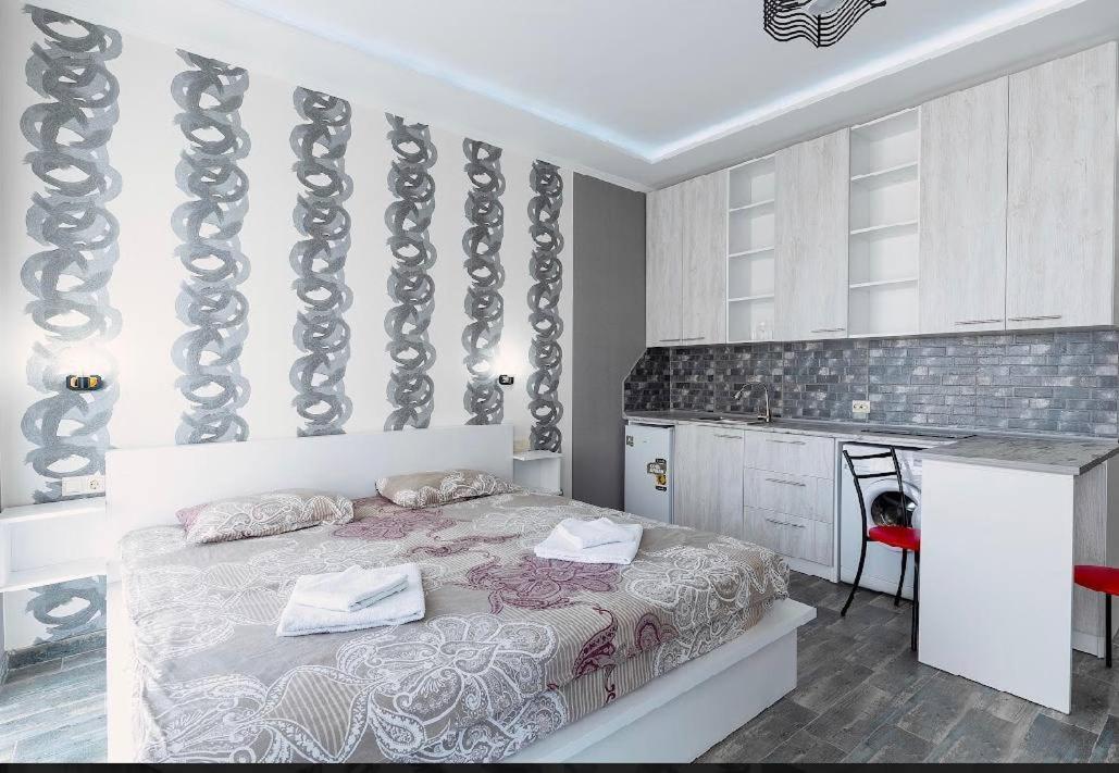 Apartments Kristo باتومي المظهر الخارجي الصورة